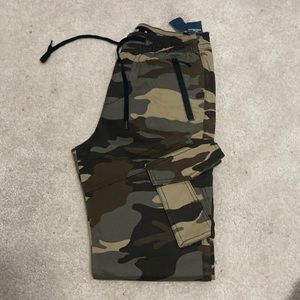 Hollister XS Cargo Pants Camo